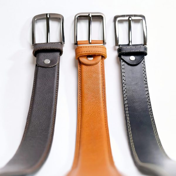 3 Ceintures en cuir + Cadeaux